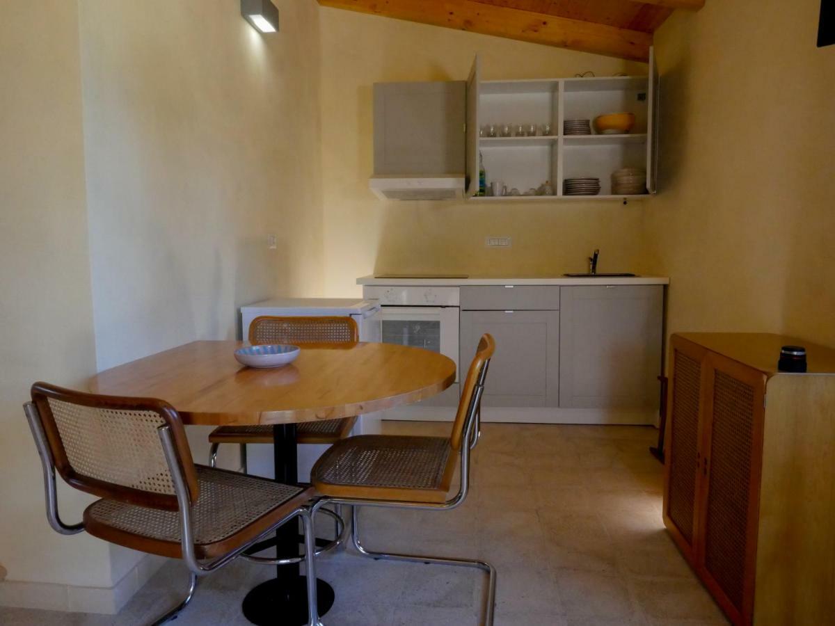 La Casa del Miele di Borgo Carbone Locri Exterior foto