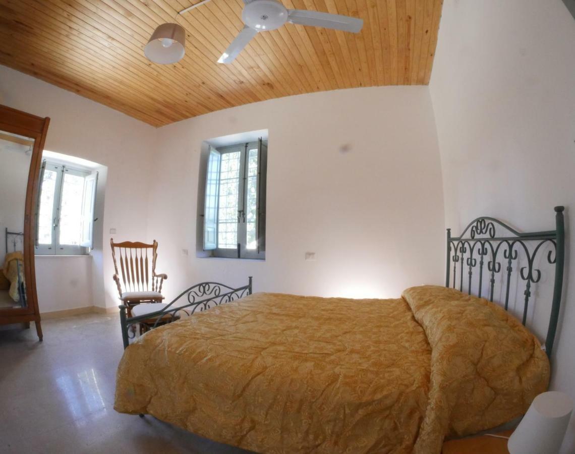 La Casa del Miele di Borgo Carbone Locri Exterior foto